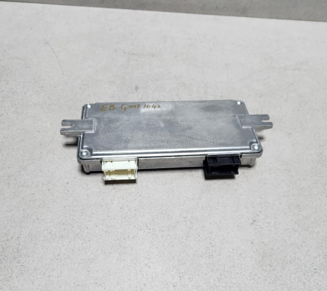 2017-2022 BMW 530i Camera Control Module 9495879 530i 540i and M5 G30