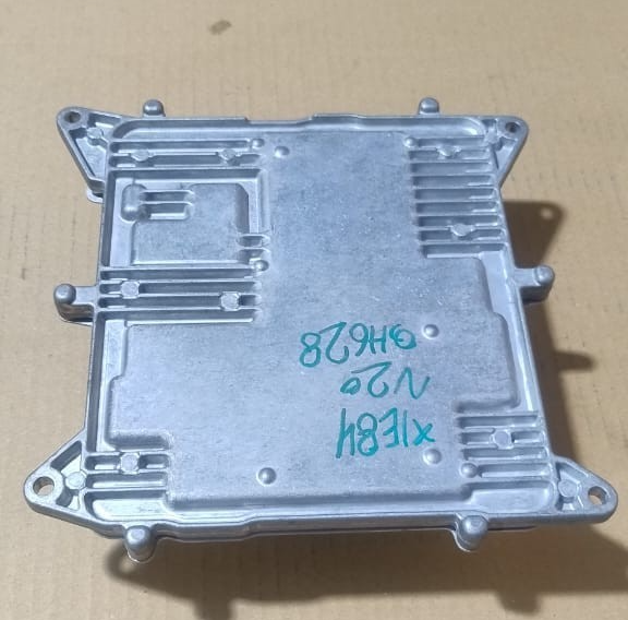 BMW X1 E84 Z4 E89 N20 ENGINE CONTROL ECU UNIT ECU ONLY DME 7639375