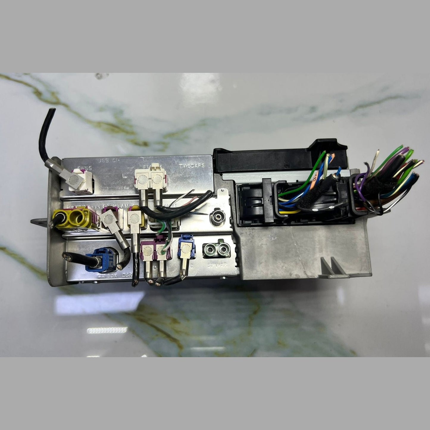 17-23 Mercedes W247 W118 CLA Radio Audio Multimedia Head Unit  A247 9001510 OEM