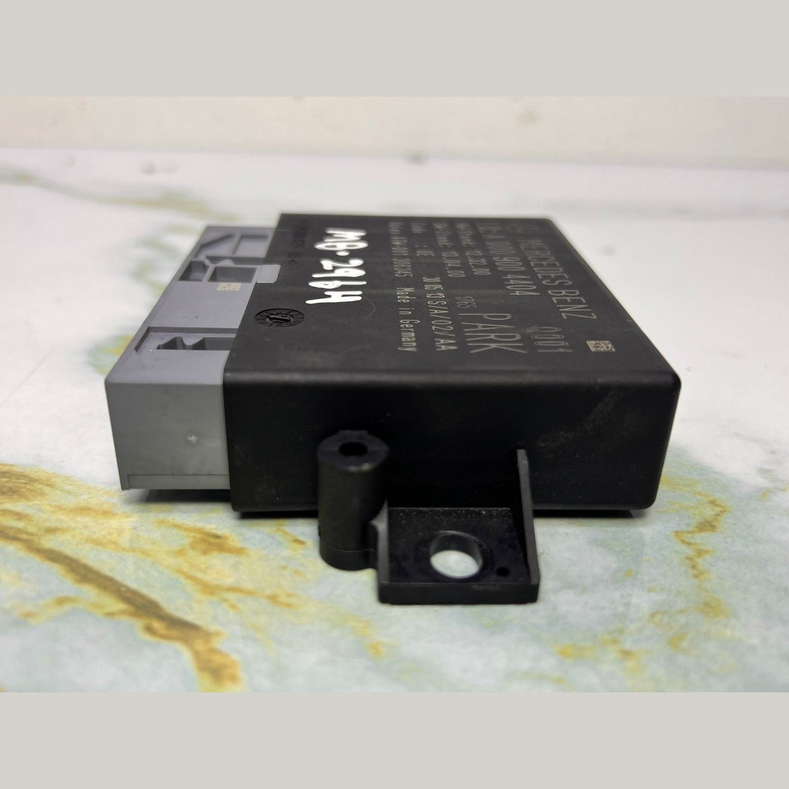 Mercedes-Benz Parking Control Module A 0009004404 E-Class W212, C-Class W205, S-