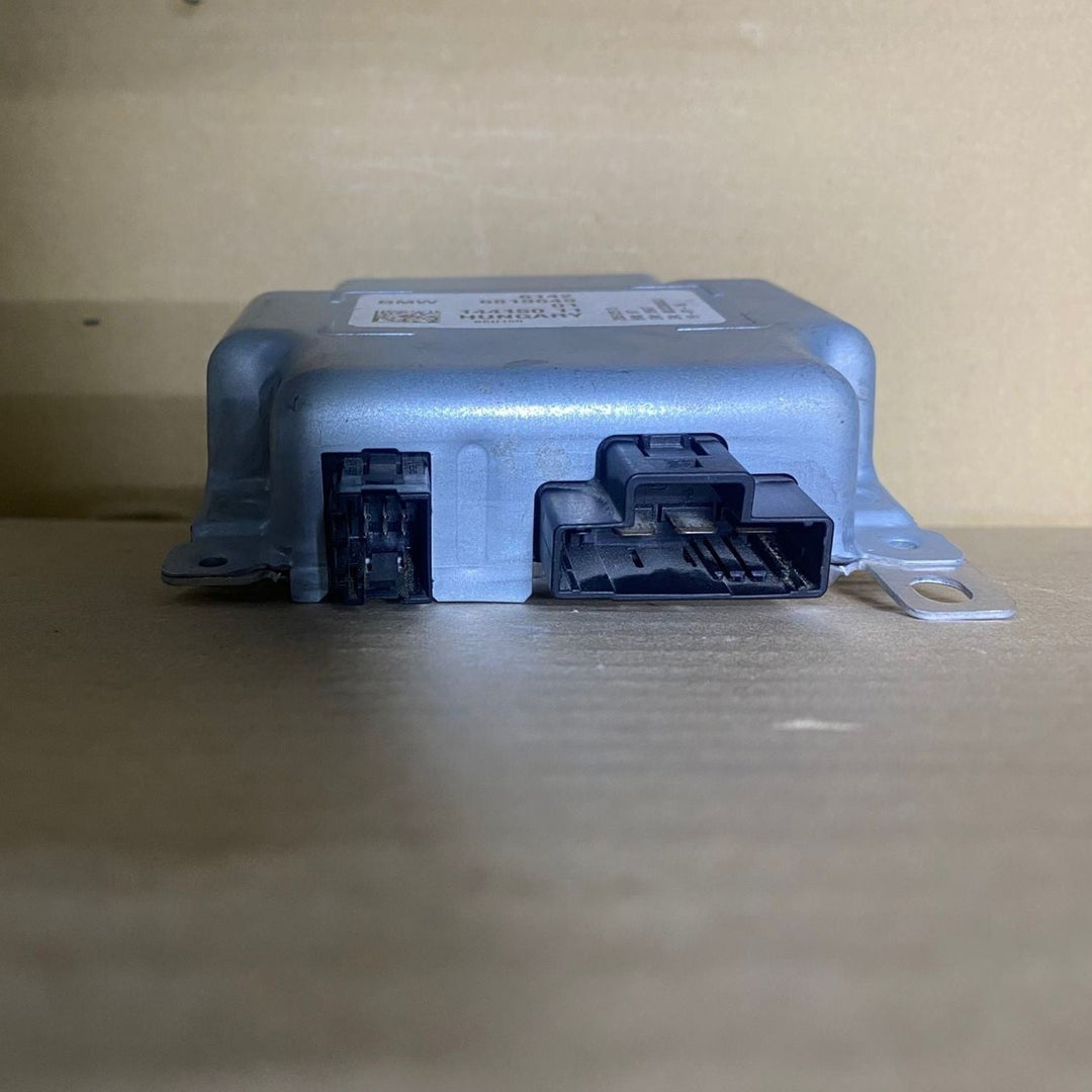 BMW G30 G31 G32 and 7 Series G11 G12 Battery Charging Control Module 9384116 OEM