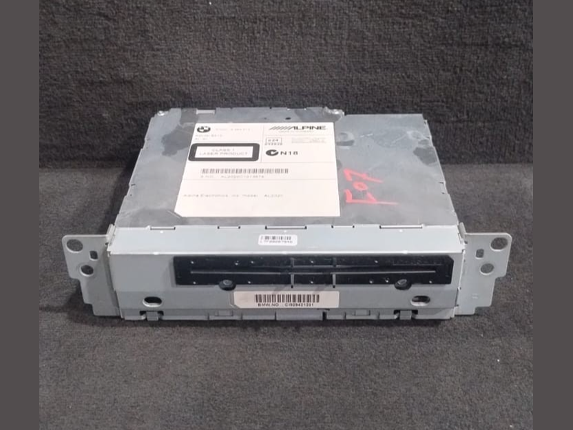 BMW F10 F11 F30 PROFESSIONAL RADIO CD/DVD GPS HEAD UNIT SYSTEM P/N 9294212