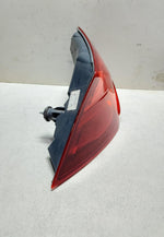 Bild in die Galerieansicht laden, 2012-2013 BMW 640i Rear Inner Tailgate Light 8950516 6 Series F06 F12 F13