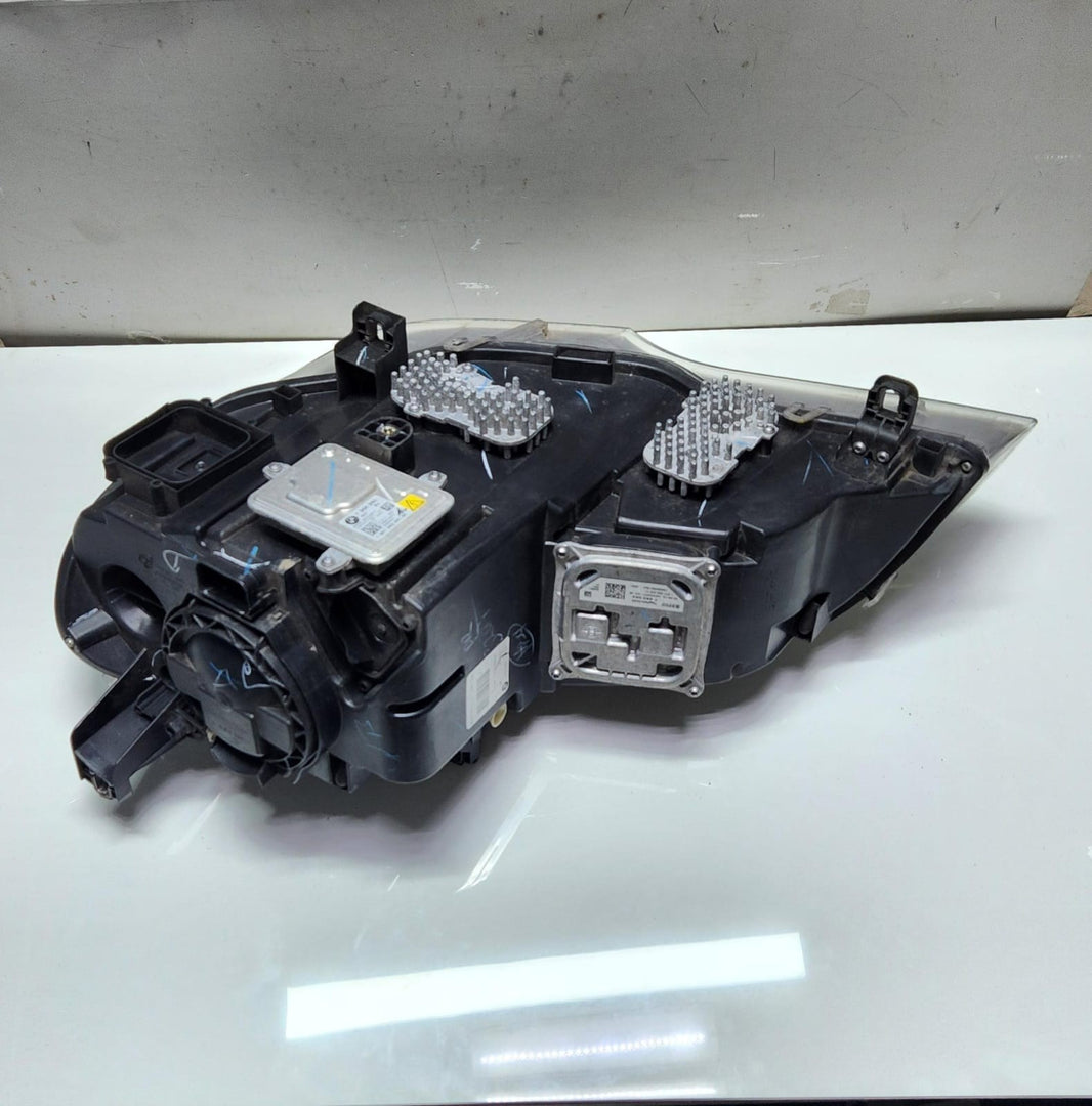 BMW  X5 Xenon Headlight  7221894 X5 E70 OEM