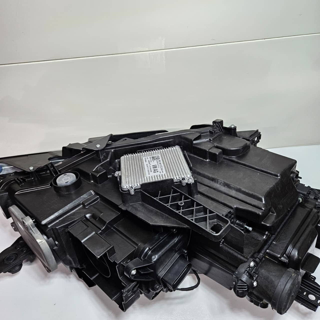 2013-2017 Volkswagen CC Led Headlight 3GG941035 Left Side Used