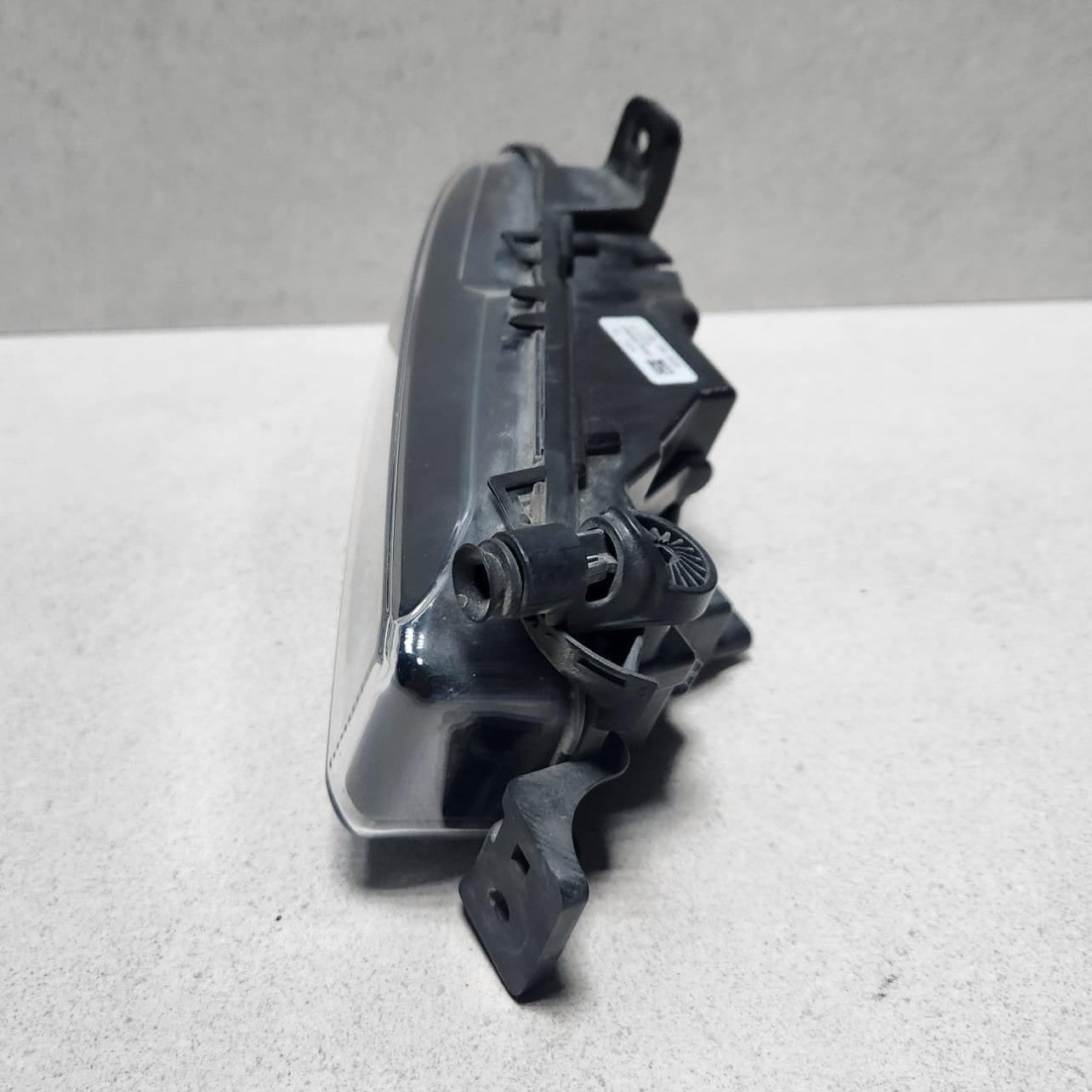 Genuine 2019-2023 BMW 330i Front Left Fog Light 8089525 3 Series G20 G28