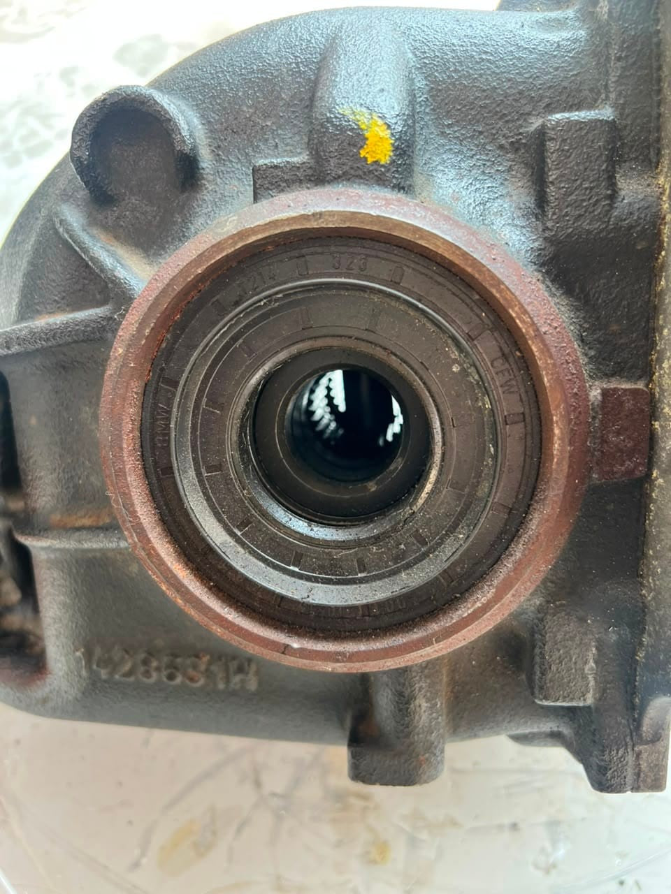 2007-2010 BMW X5 E70 3.0si 4.44 ratio Rear Differential DIFF 7552525 OEM