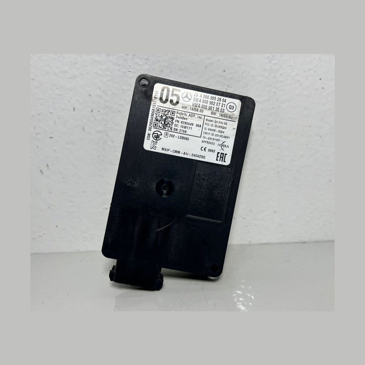 Mercedes W205 W222 Bumper Blind Spot Radar Distance Sensor Module A000 9052804