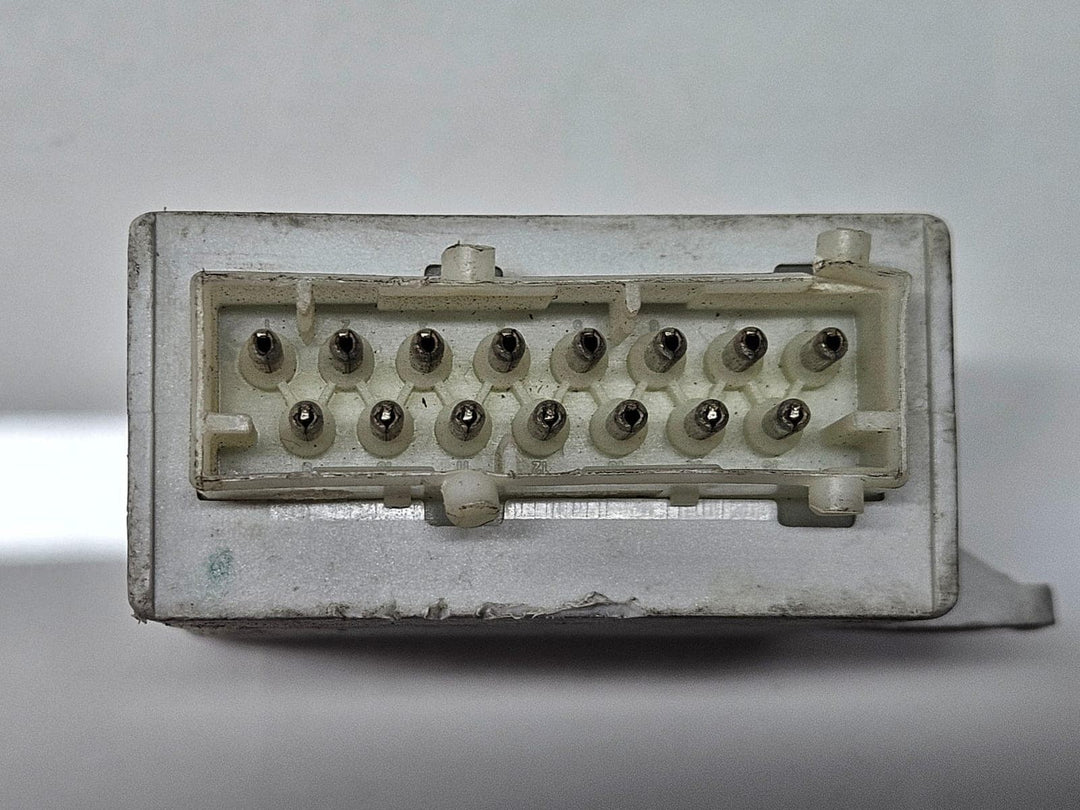  6980008 BMW E61 E65 E66 Trunk Lid Lift Control Module OEM