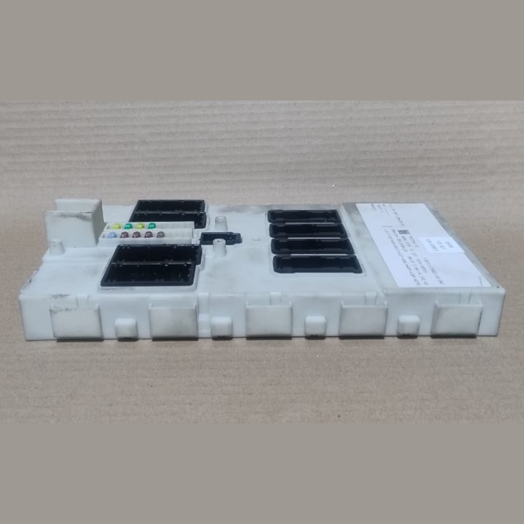 BMW 1 SERIES F20 LCI  116D ECU B37 ENGINE IGNITION KIT OEM+ KEY OEM  8589141