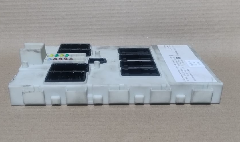 BMW 1 SERIES F20 LCI  116D ECU B37 ENGINE IGNITION KIT OEM+ KEY OEM  8589141