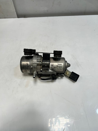 BMW 5 Series F10 F11 N55 3.0 ENGINE Brake BOOSTER Vacuum Pump 6857404 OEM