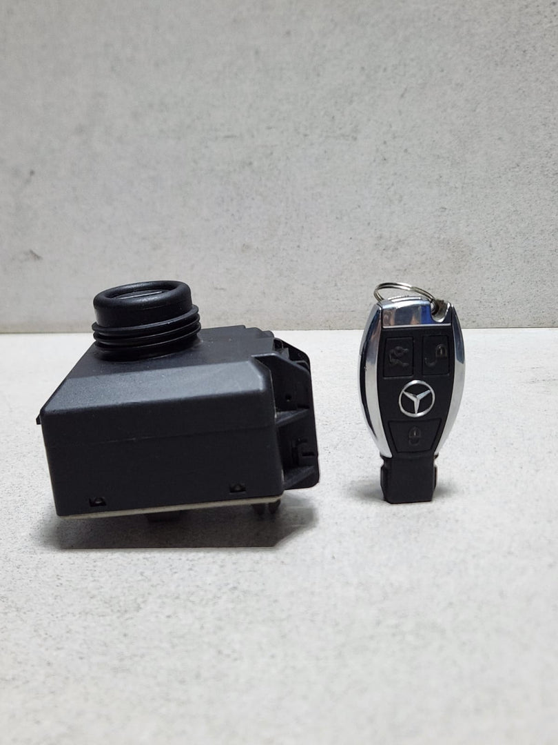 Mercedes Ignition Switch Lock Control Unit Module A2125450108