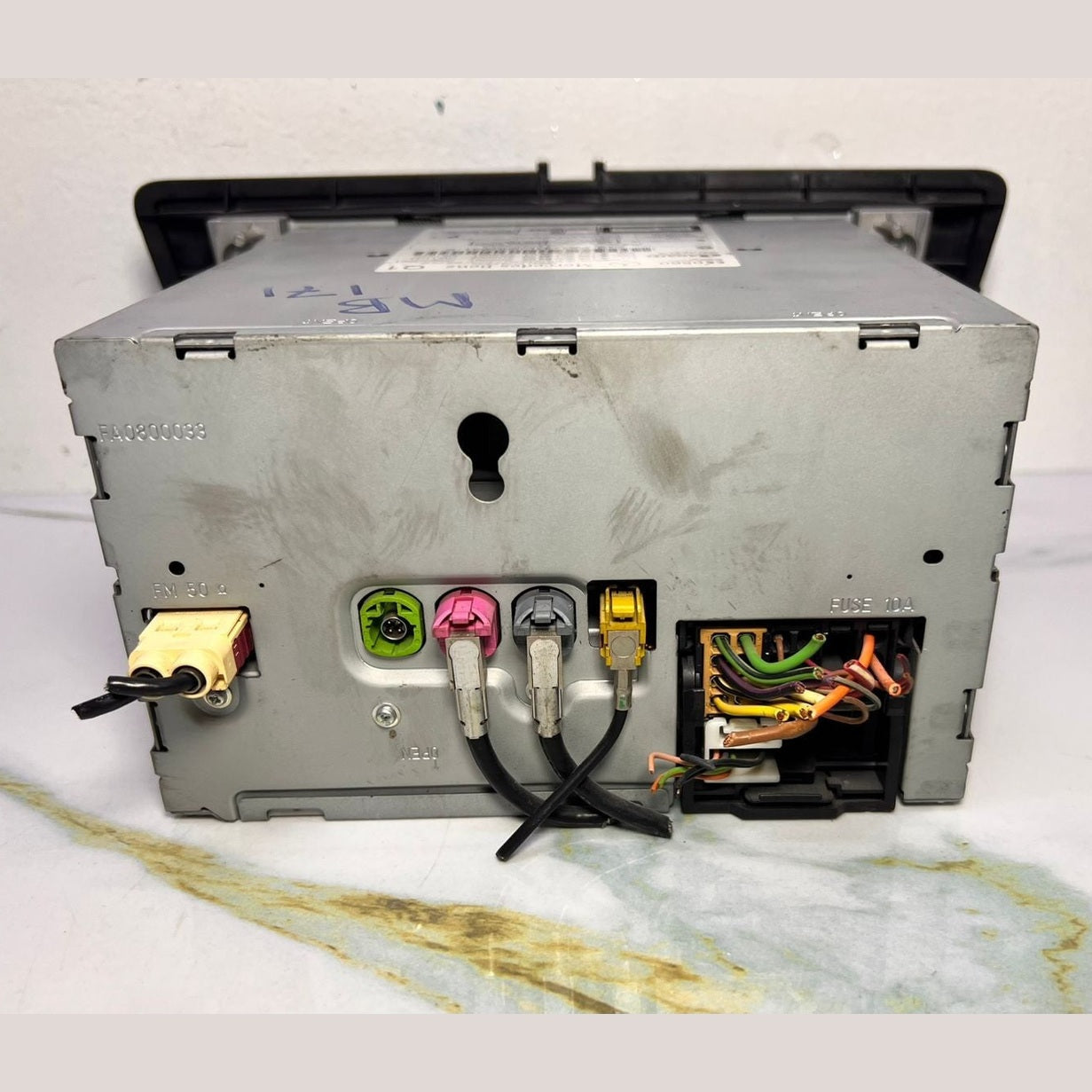 Mercedes-Benz W166 Radio Audio Head Unit CD Player Control Unit A 166 900 64 08 