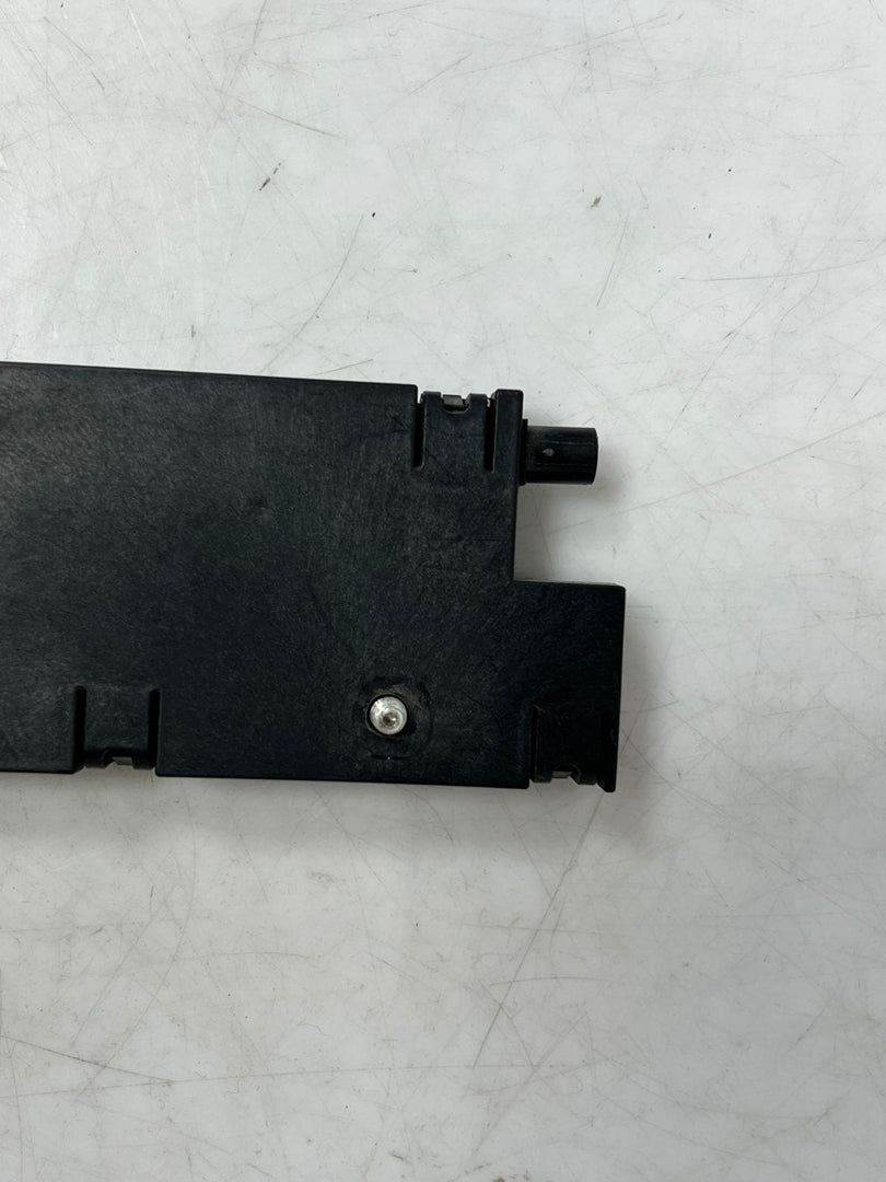 2013-2017 BMW F07 5 Series GT Antenna Amplifier AM FM Diversity 9276007 OEM