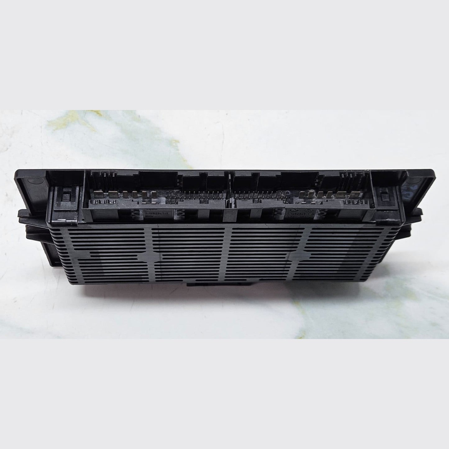 BMW E90 E91 E83 Footwell Light Control Module FRMA Xenon 6977732 OEM