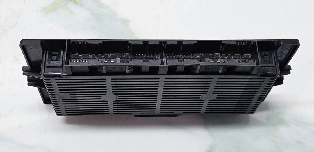 BMW E90 E91 E83 Footwell Light Control Module FRMA Xenon 6977732 OEM