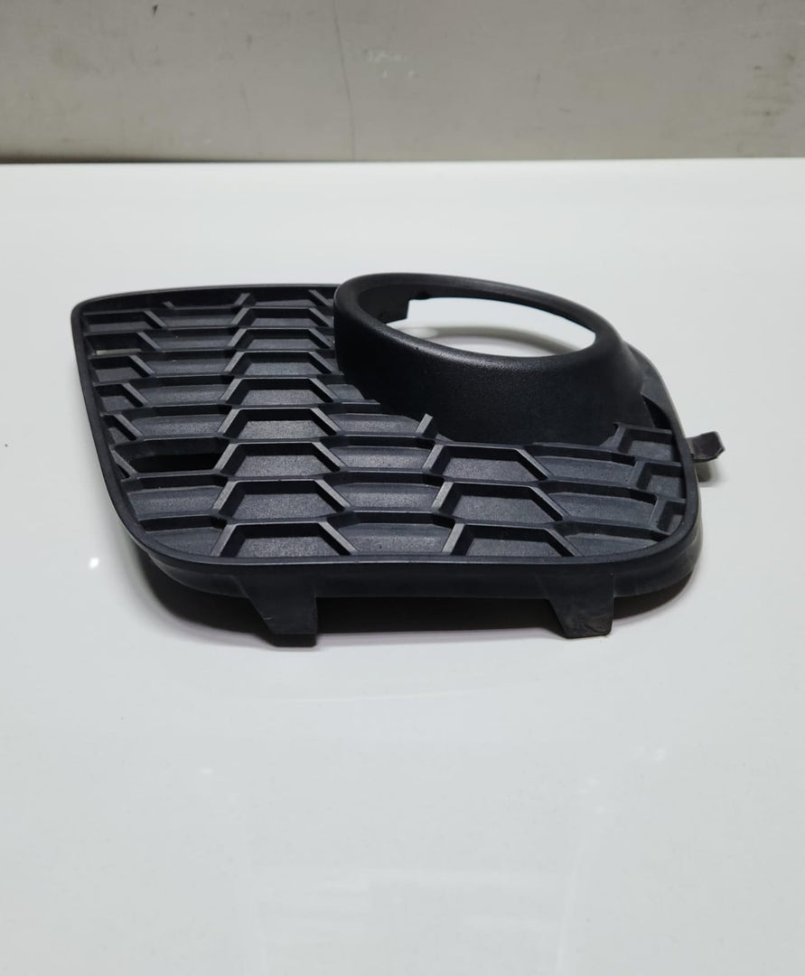 2011-2013 BMW X5 Left Closed Grille 8048021 X5 E70