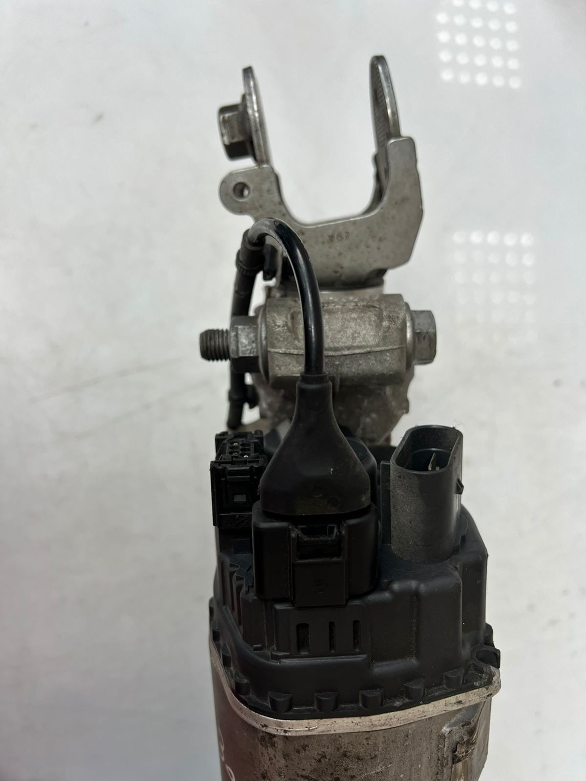 2018-20 BMW M550i G30 760i M760i Rear Power Steering Rack And Pinion 6883728 01
