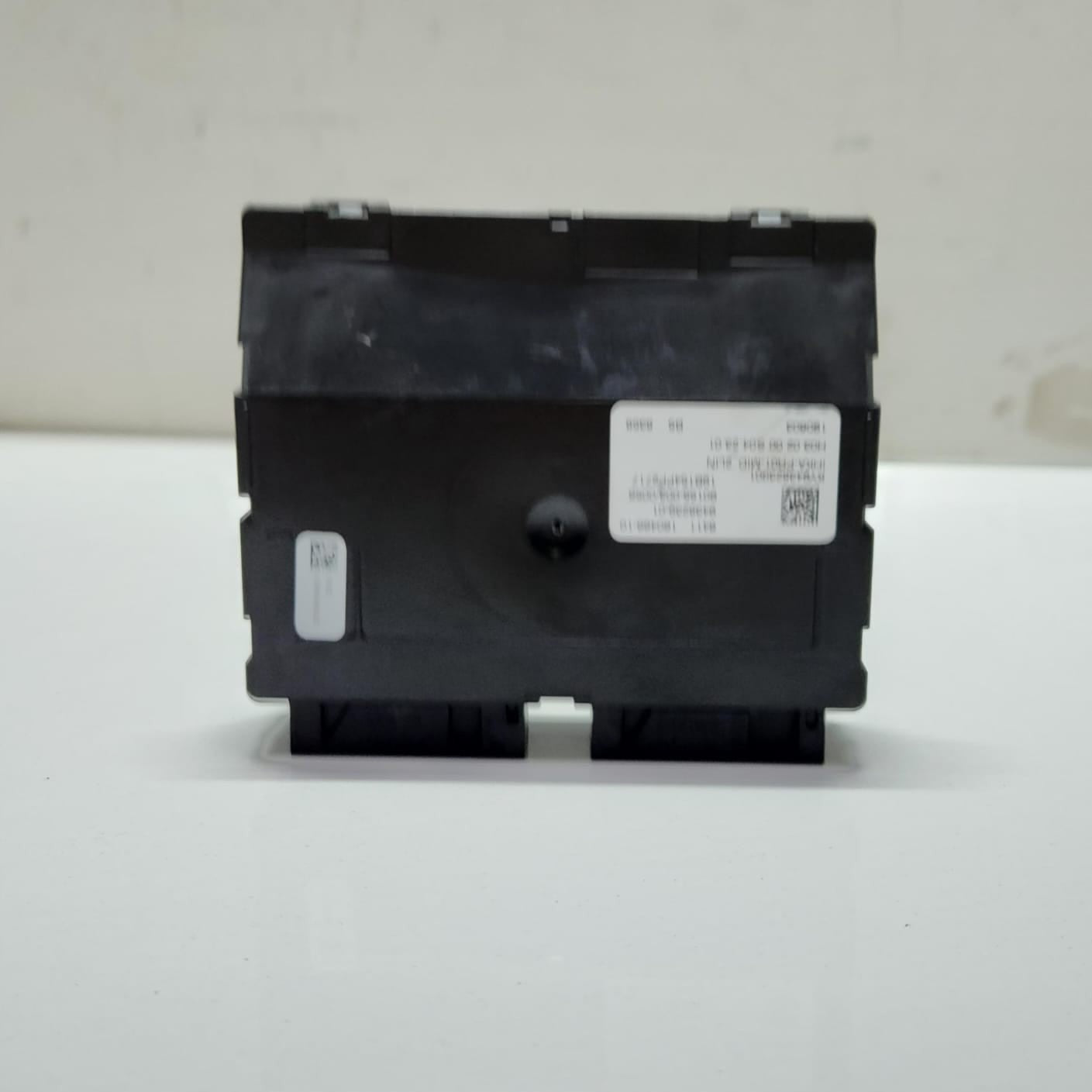 2017-2020 BMW 530i A/C Control Module 9438239 X3 G01 X3M F97 X4 G02 OEM 