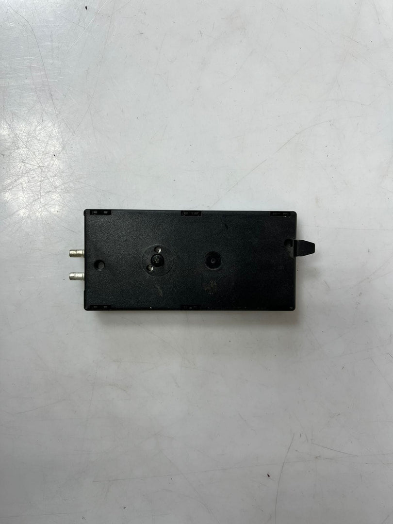 2014-2024 BMW X1 F48 HU73 HT30 HT33 JG73 Antenna Booster / Amplifier 9352601 OEM