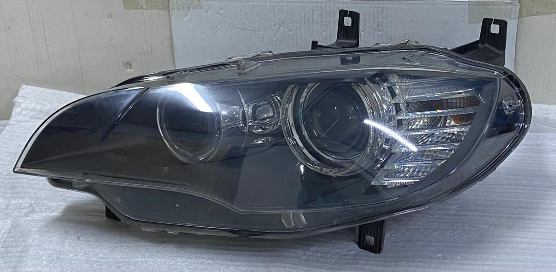 OEM BMW X6 E71 Front Headlight Xenon ECE Left Side 7271359 Without module
