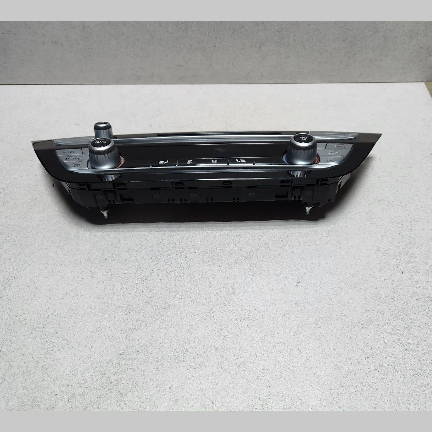 2018 BMW X3 Climate Control Panel 7951982 G01 X3 G02 X4 F97 X3M F98 X4M and iX3