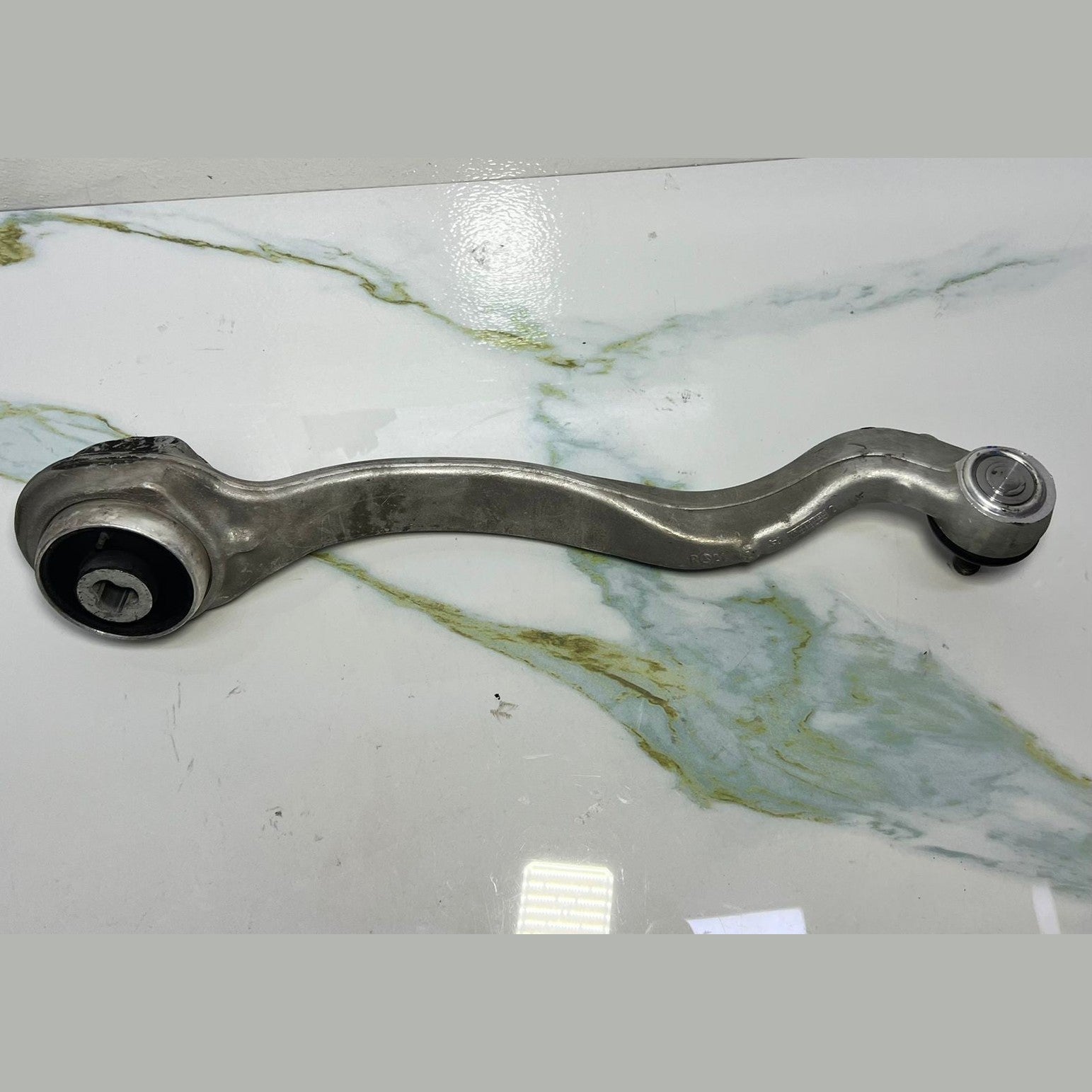 10-14 Mercedes-Benz W212 E-Class E300 Front Right Side Suspension Control Arm