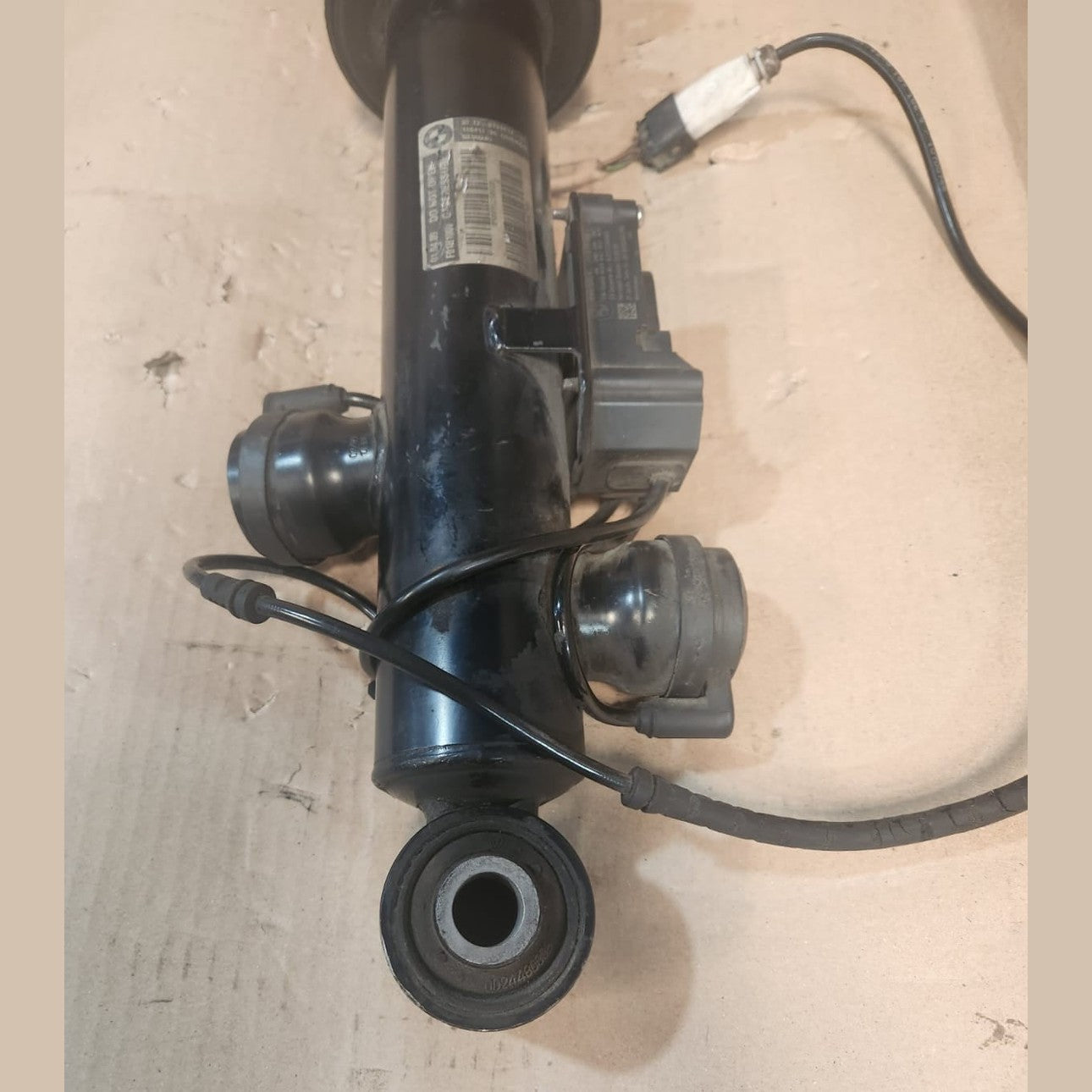 2010-2012 BMW 750i Rear Shock Absorber 6791674 7 Series F01 F02