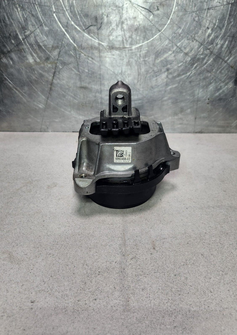 2018-2023 BMW M5 Engine Mount 6860458 M5 F90 7 Series G11 G12 M8 F91 F92 F93