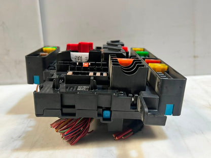 BMW 1' 2' X1 X2 F48 F39 F40 F45 POWER SUPPLY DISTRIBUTION Fuse Box 9270356 OEM
