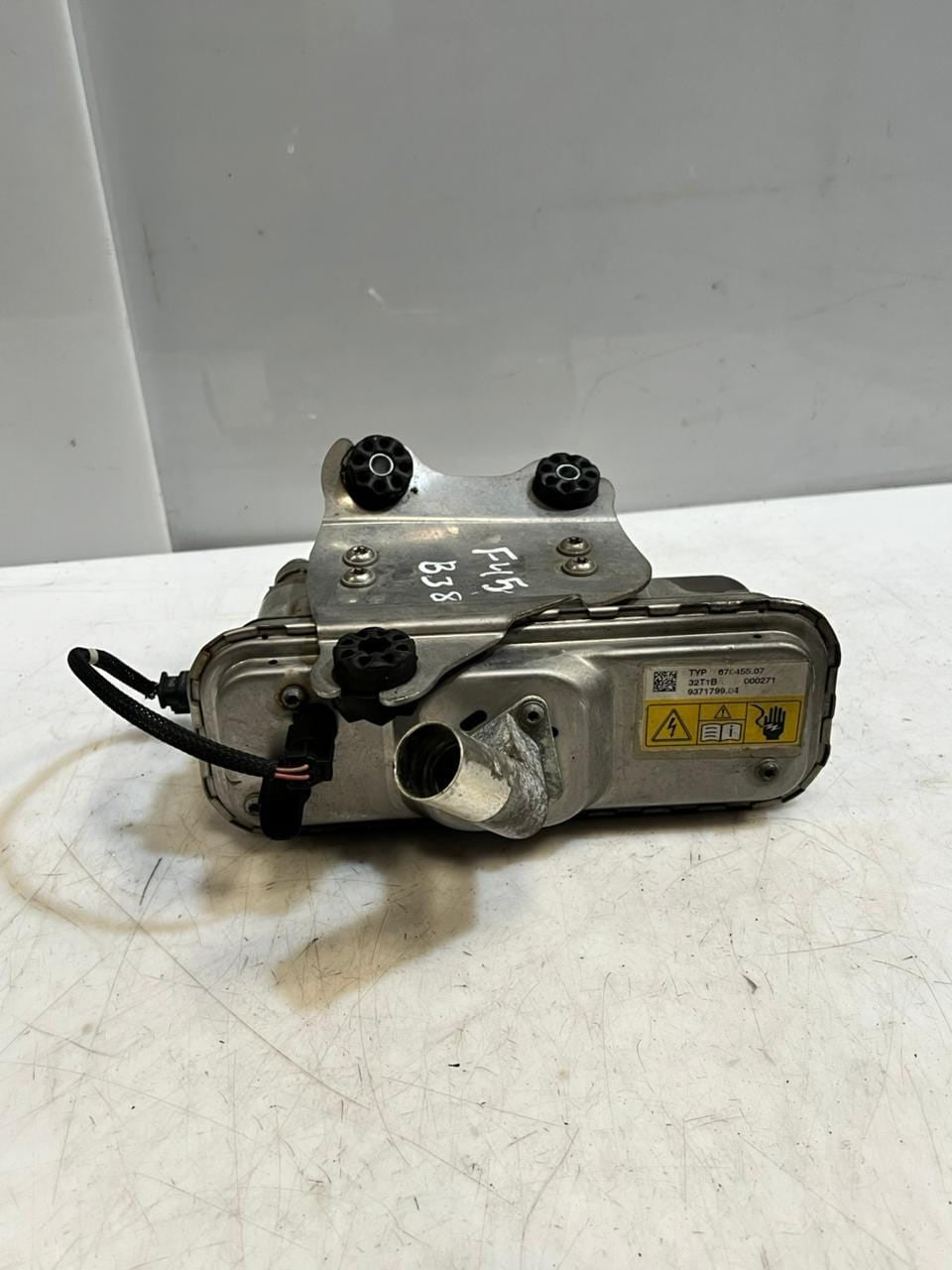 BMW F45 B38 2' Auxiliary Electrical Coolant Water Heater Hybrid 9371799 OEM