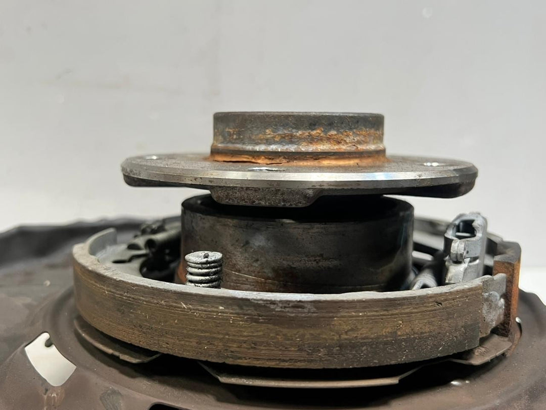 BMW 3 Series F30, F31, F35 Rear Wheel Hub Rear 6867262 OEM