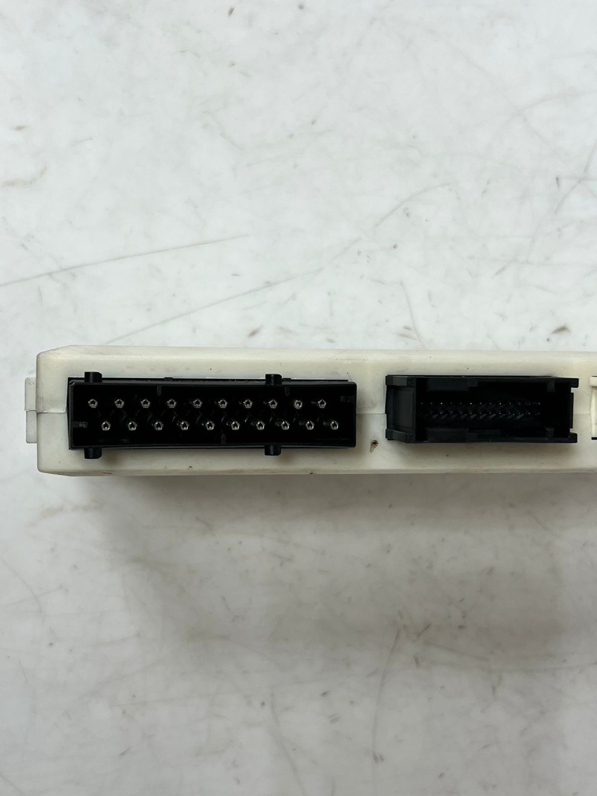 BMW 5 Series E39 GM3 LOW 12V Central Body Control Module 8378635 OEM