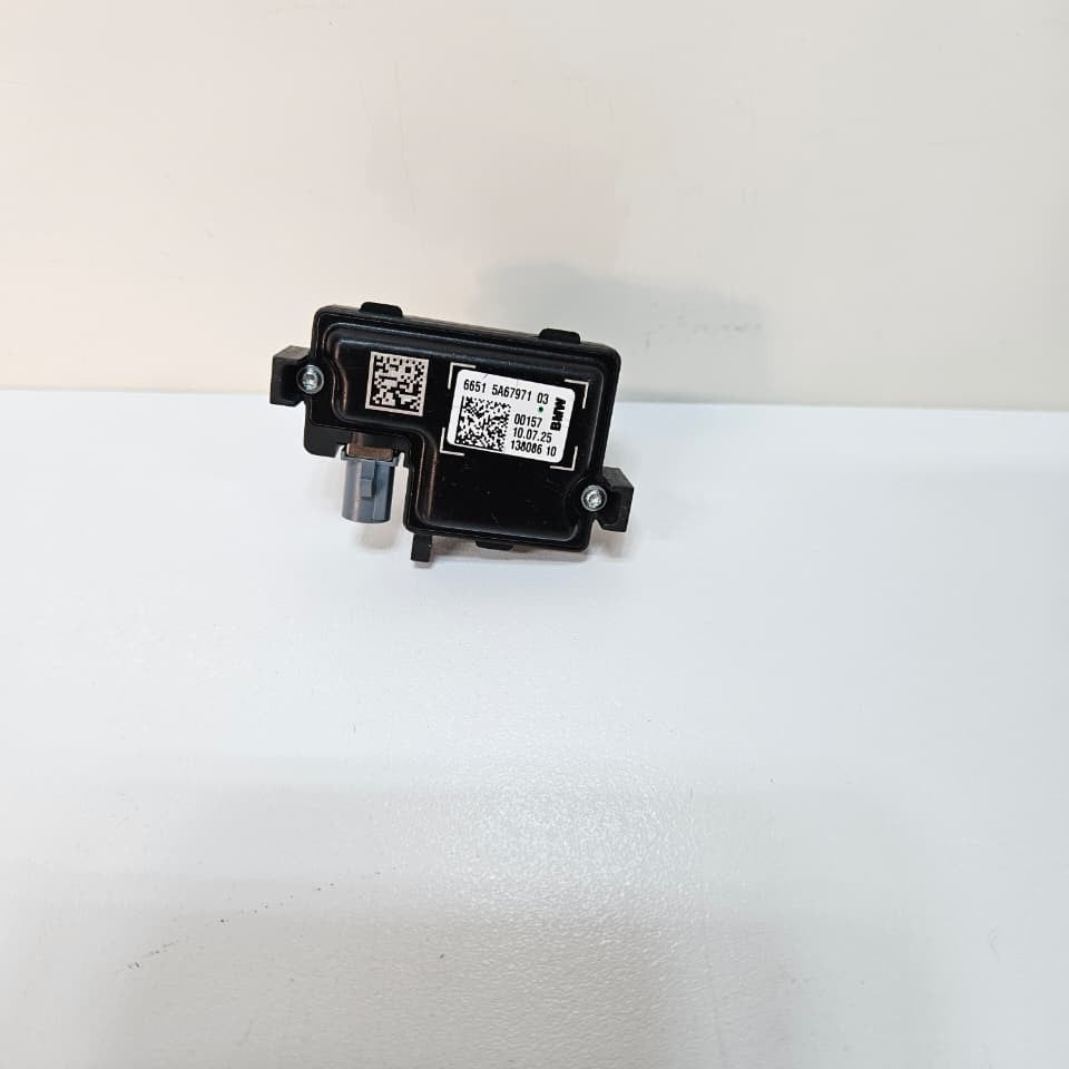 2022-2024 BMW G70 iX Front Windshield Camera Mount 5A67971 Brand New