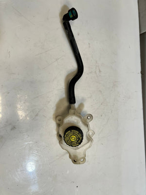 2022-2025 BMW iX 120 40 XDRIVE Brake Fluid Reservoir Expansion Tank 6898196 OEM