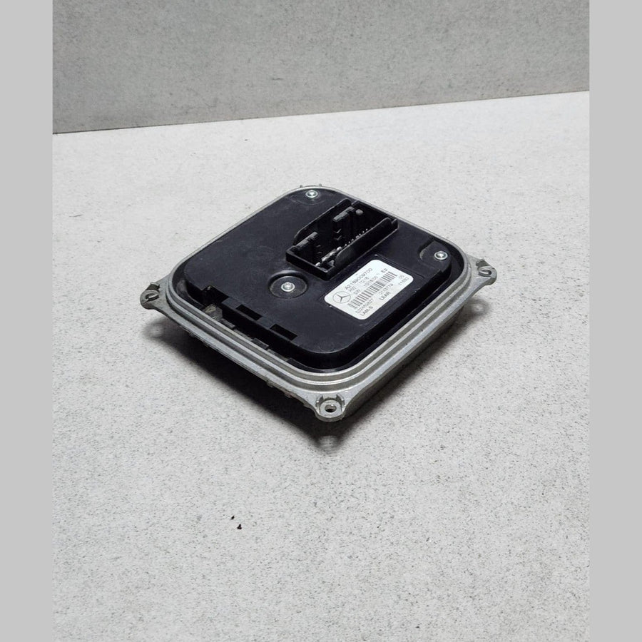 2012-2014 Mercedes-Benz CLS550 LED Headlight Control Unit A2189009700