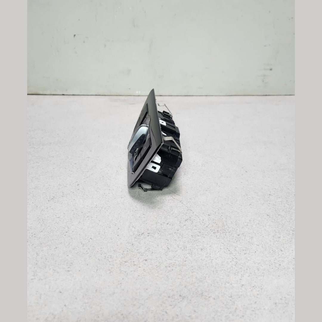 BMW Headlight Switch Control Unit 9472970 5 Series G30 G31 F90
