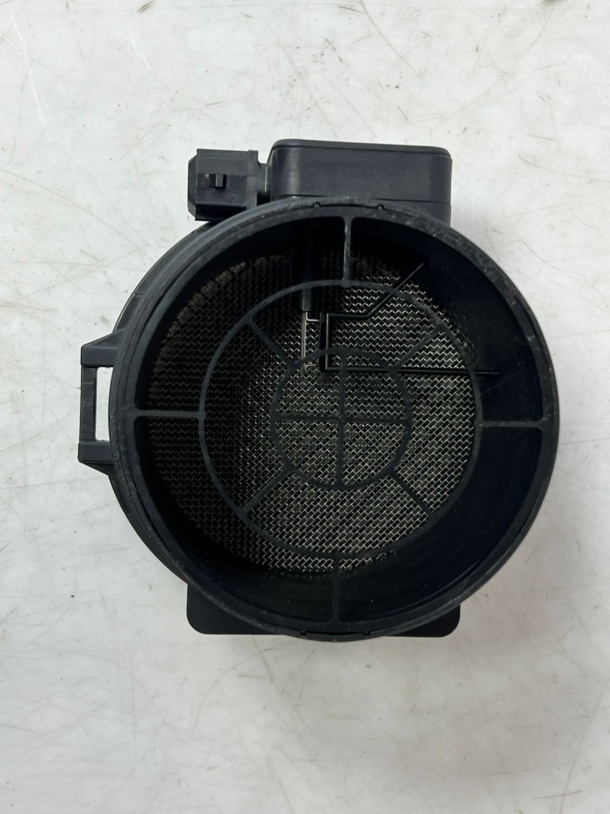 2001-2005 BMW 330i Mass Air Flow Sensor 1438871 OEM