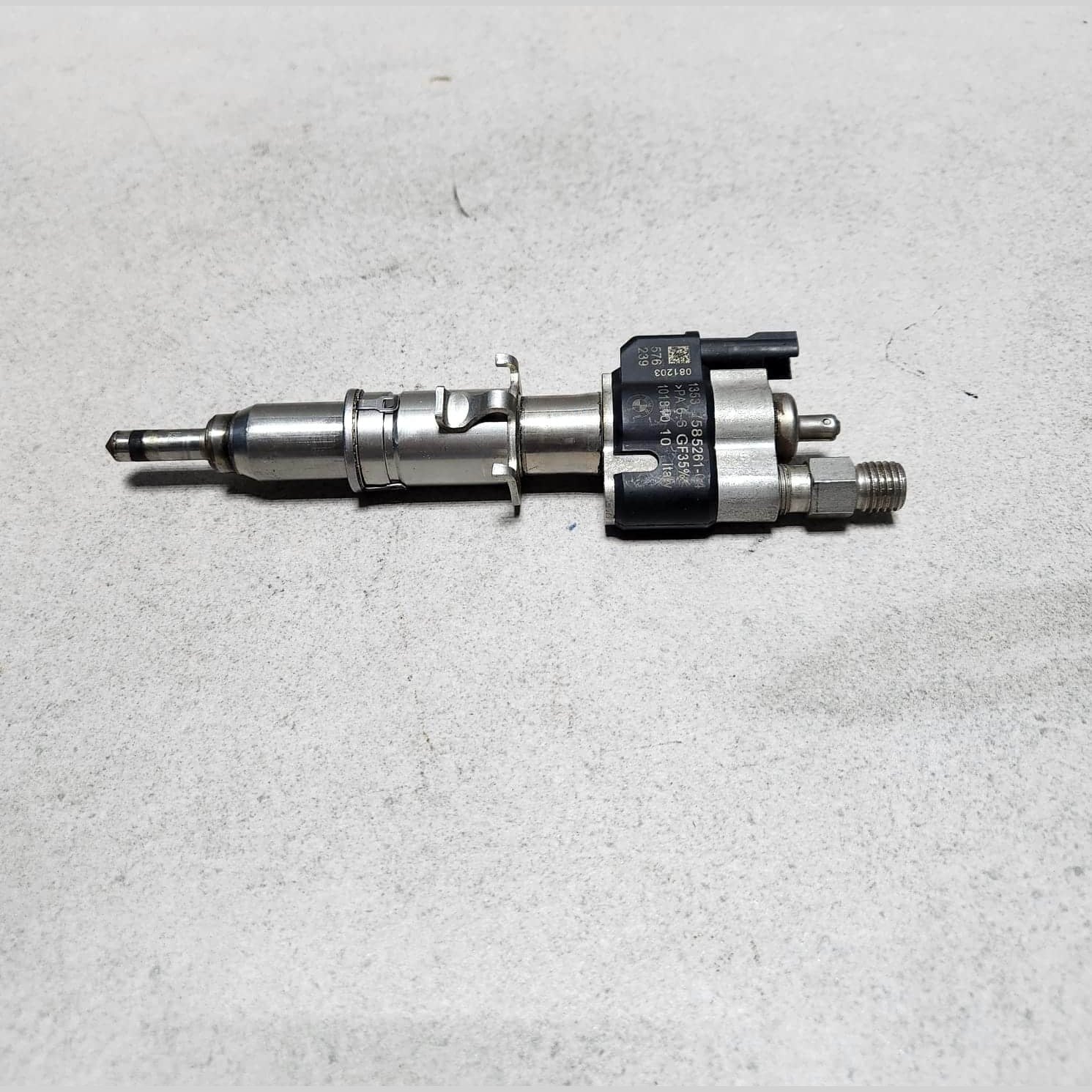 BMW Fuel Injector 7585261-04 N54 N63 N74 engines 1 Series 3 Series 5 Series X5
