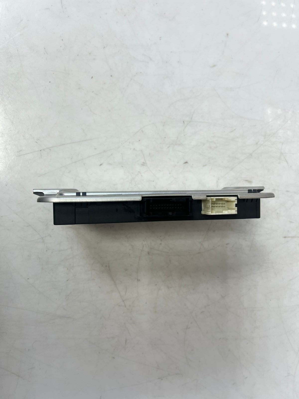 2009-15 BMW F01 F02 F07 740i 750i 550i 650i FRM3 Footwell Module 9203815 OEM