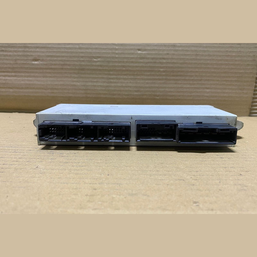 2004-2005 BMW 745i Door Control Module 6964141 7 Series E65 E66
