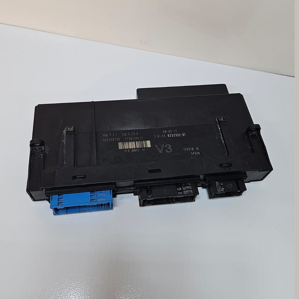 2011 BMW 535i F10 F11 Electronic Junction Box Control Unit 9252332