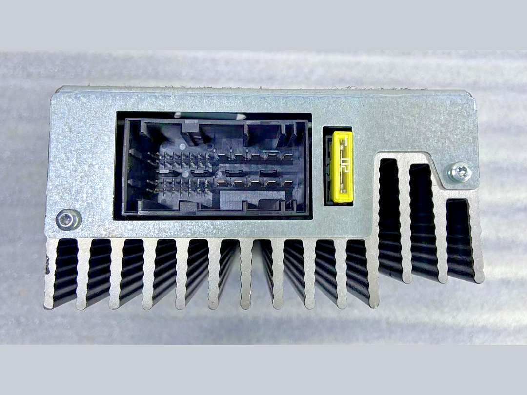 OEM BMW X5 E70 Radio Audio Stereo Amplifier Amp Module LEAR 9133913