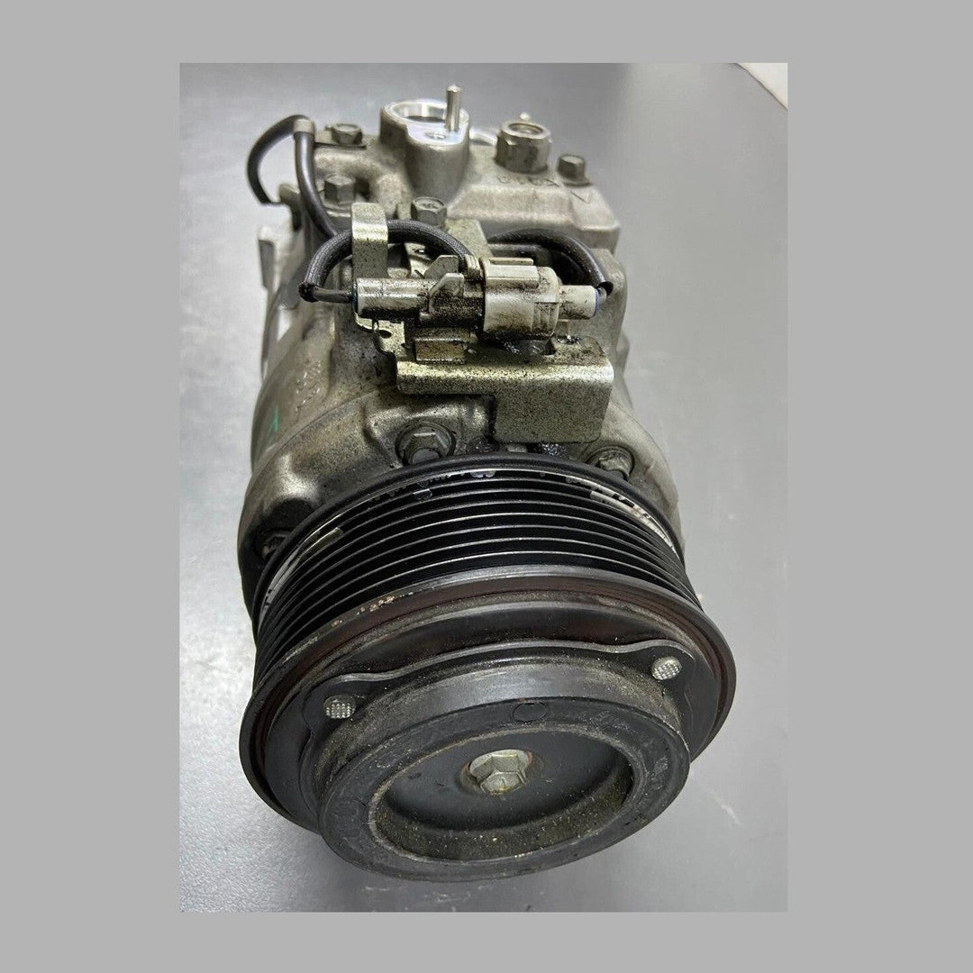 OEM BMW F22 F33 F82 M4 S55 N55 AC Compressor Clutch A/C Pump W/ Pulley 9332781