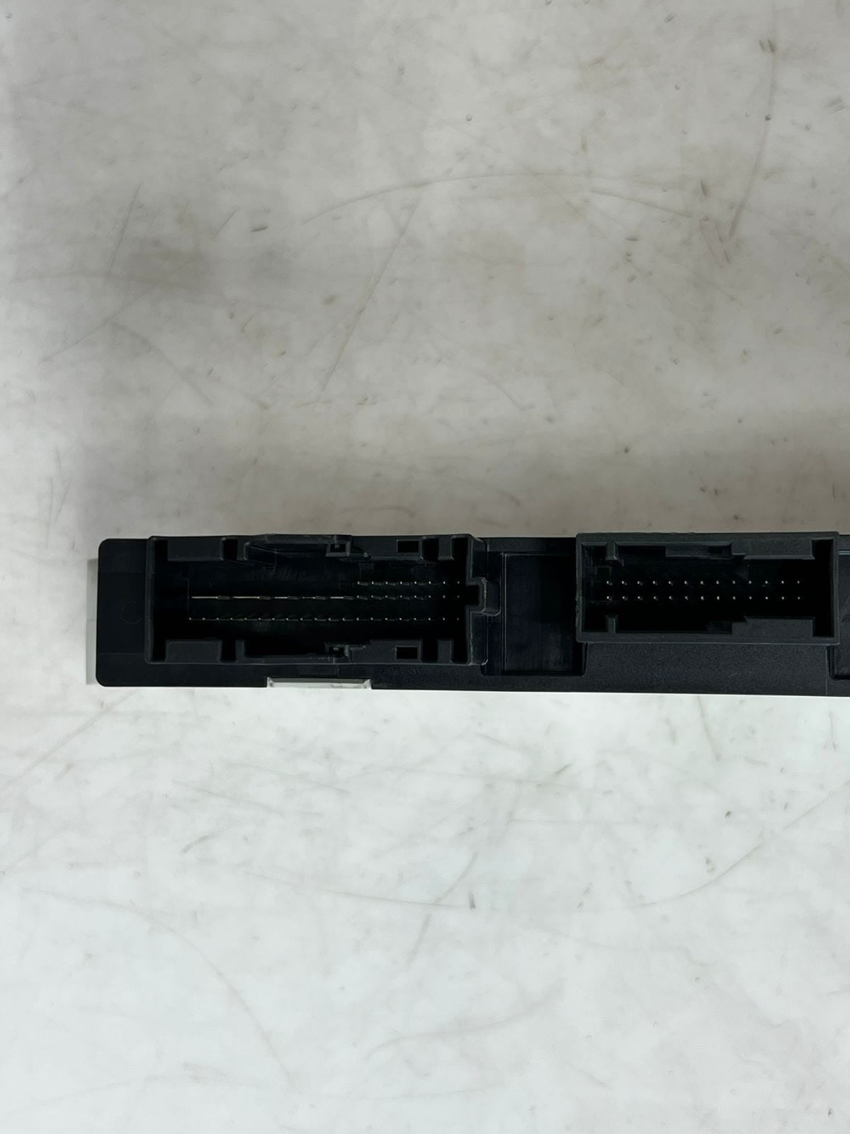 BMW F10 F11 F12 F13 F01 F06 F25 F26 Cas Control Unit Module 9299333 OEM