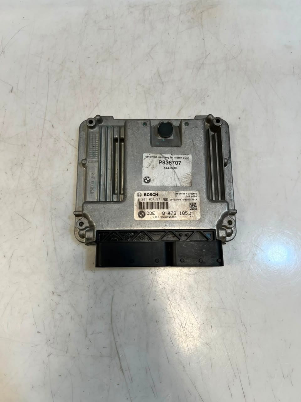 BMW X1 2' 3' F20 F21 F30 F31 F35 F46 Engine Control Unit ECU only DDE 8473185