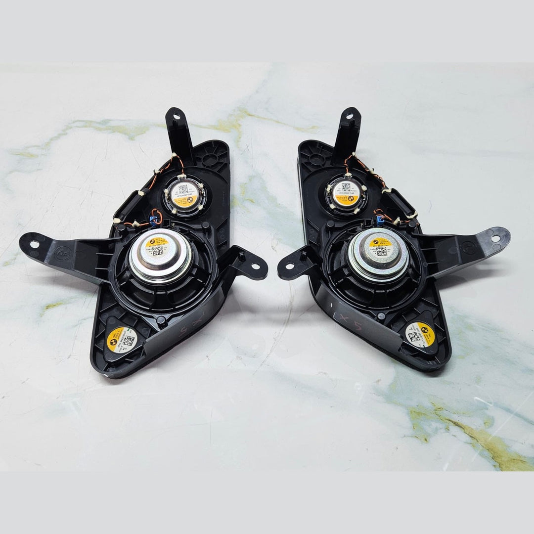 BMW X5 G05 QUARTER PANEL SUPPORT BRACKET & SPEAKERS LEFT RIGHT 2622517 OEM
