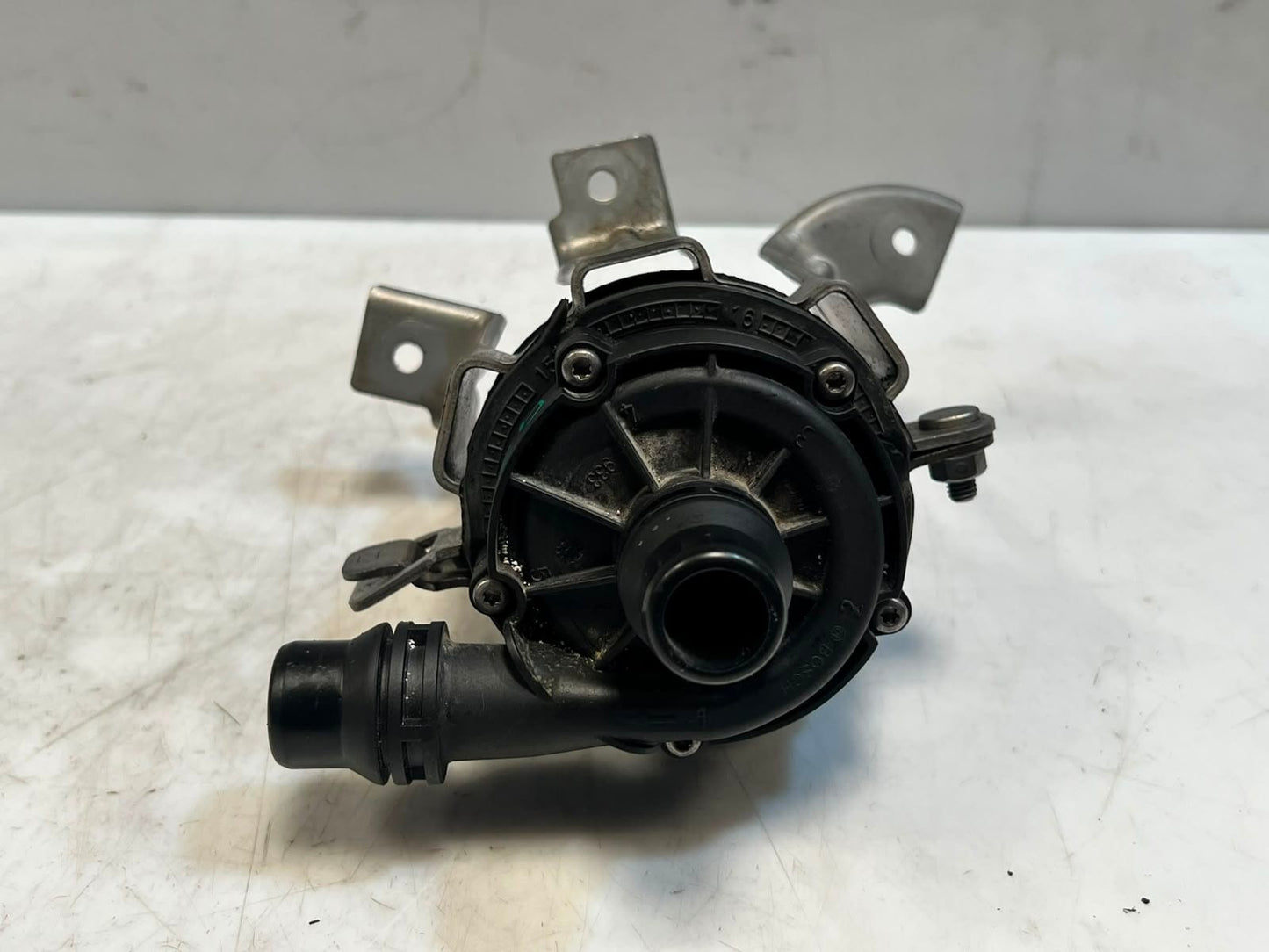 2019-2023 BMW 330i B58 G20 G21 X3 X4 X5 X7 Auxiliary Water Coolant Pump 8651288