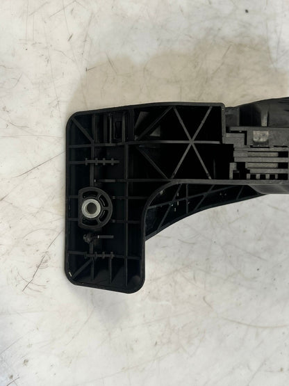 2019 BMW X7 5 Series G30 G07 Accelerator Throttle Pedal Module 6871053 OEM